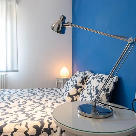 Perugino Appartamento Bologna